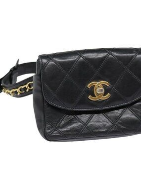 CHANEL Bicolore Turn Lock Chain Waist bag Leather Black Gold CC Auth yk14627